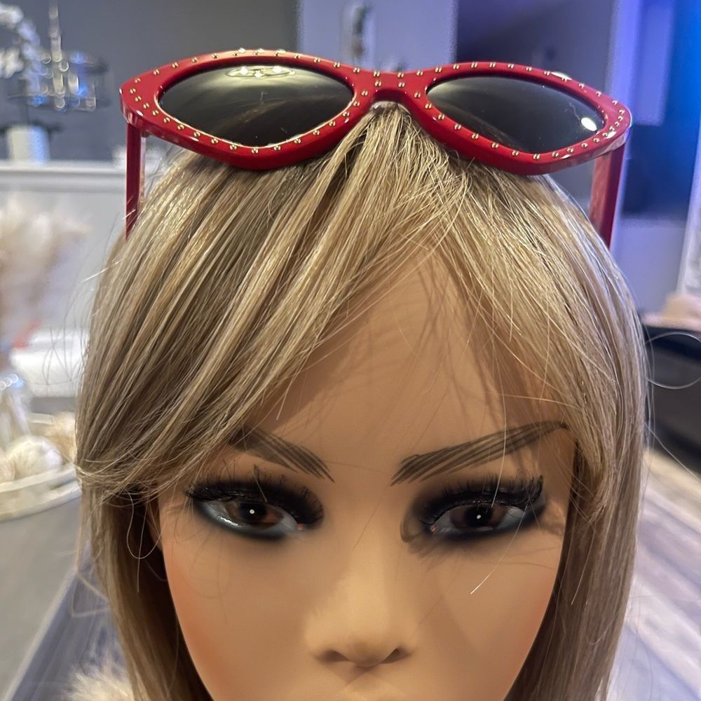 MOSCINO Cat Eye Sunglasses - Picture 6 of 12